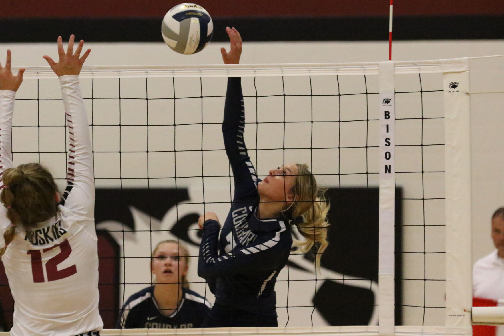 Cross County vs. Heartland volleyball 22.JPG